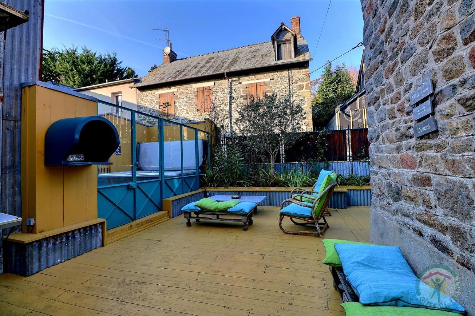 La Goutte D'Or Bed and Breakfast Combourg Exteriör bild
