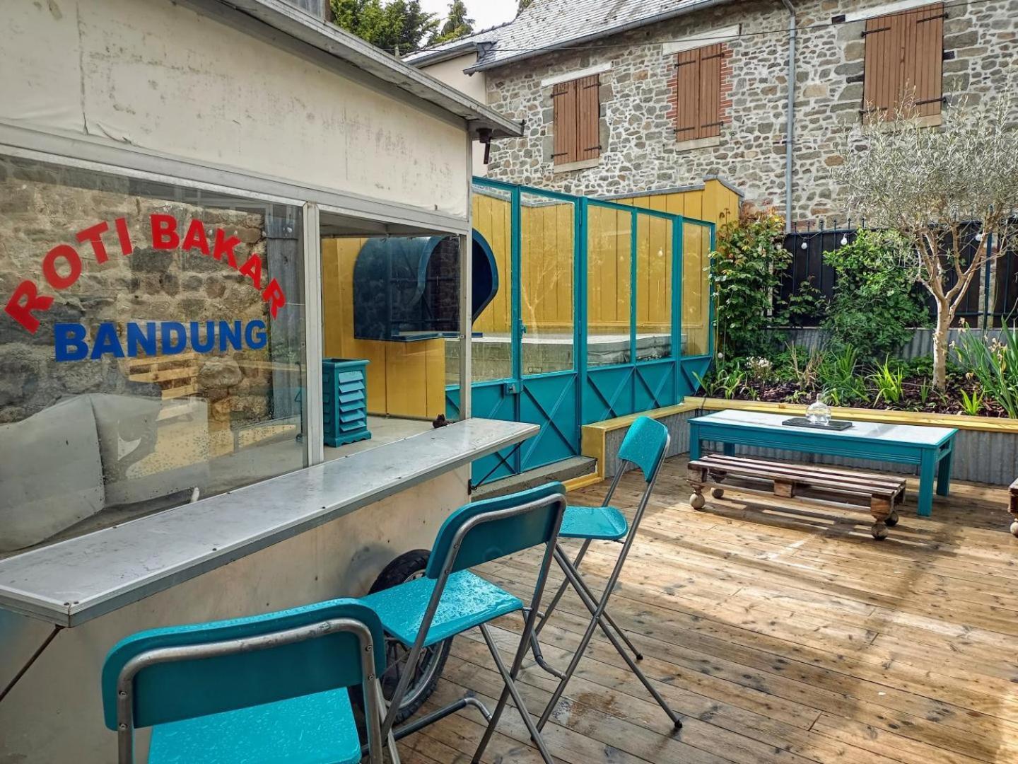 La Goutte D'Or Bed and Breakfast Combourg Exteriör bild