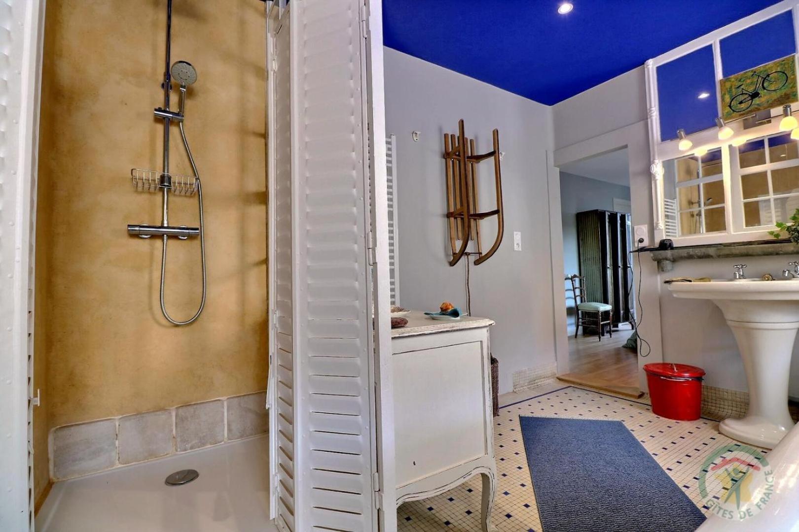 La Goutte D'Or Bed and Breakfast Combourg Exteriör bild